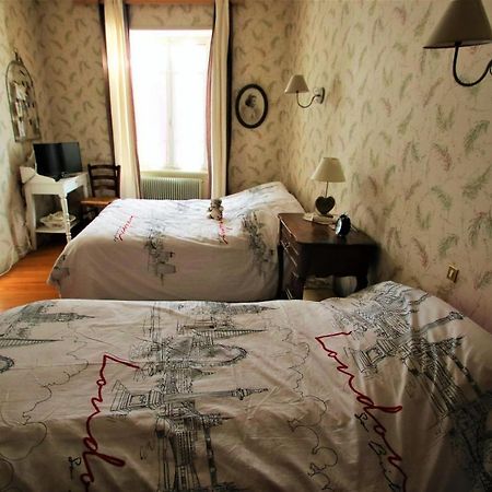 La Maison Des Chats Saint-Mary-le-Plain Екстериор снимка