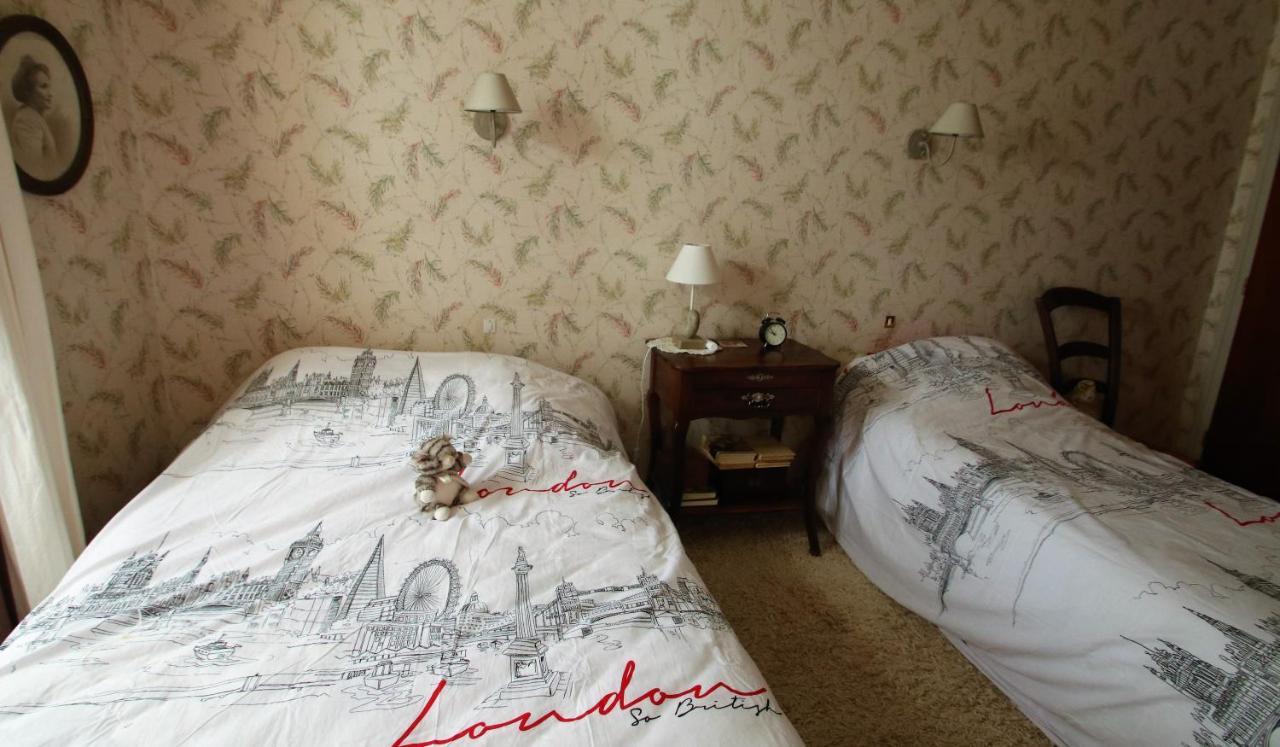 La Maison Des Chats Saint-Mary-le-Plain Екстериор снимка